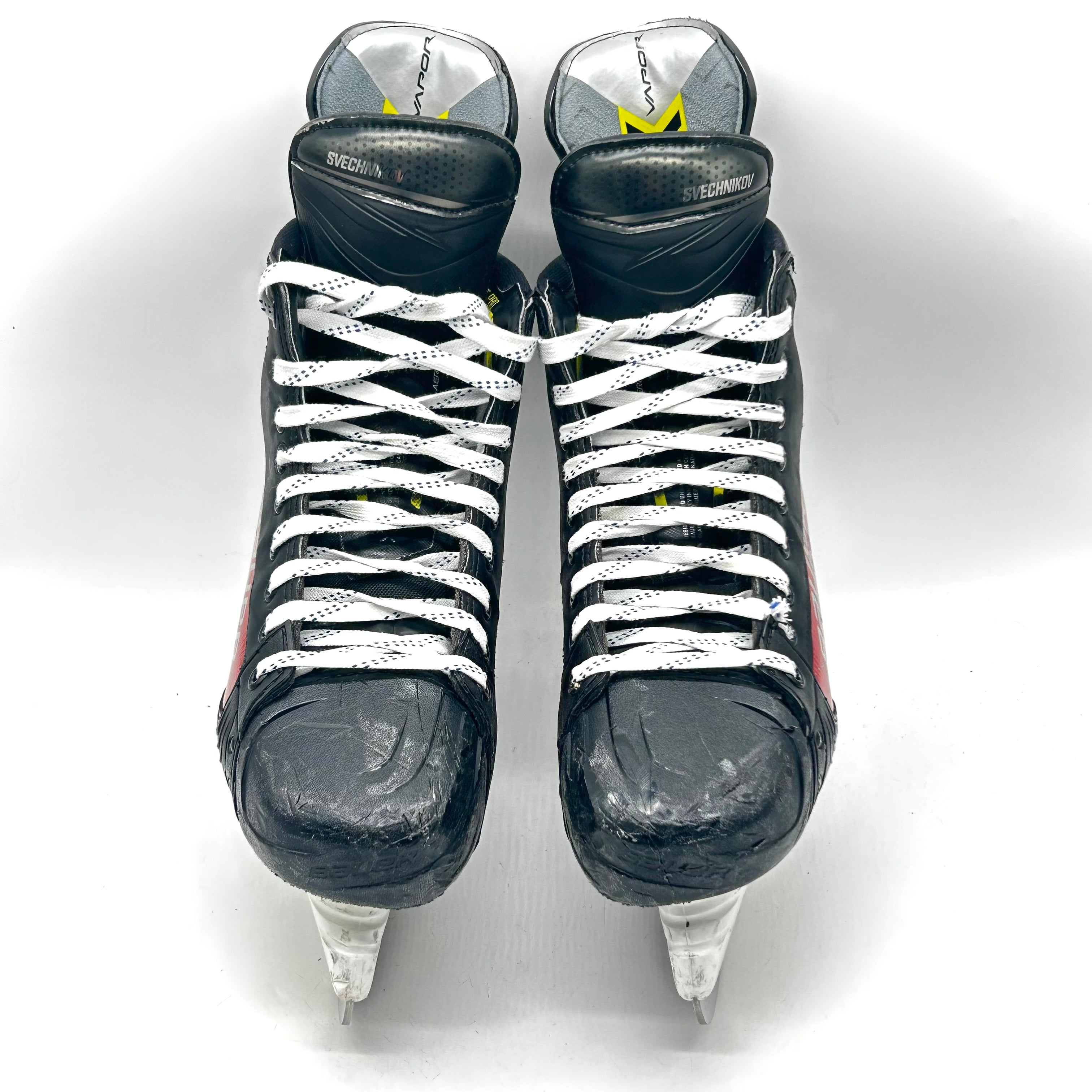 Bauer Vapor Hyperlite 2 - Patins NHL Pro Stock d'occasion - Andrei Svechnikov - Taille 9.25D